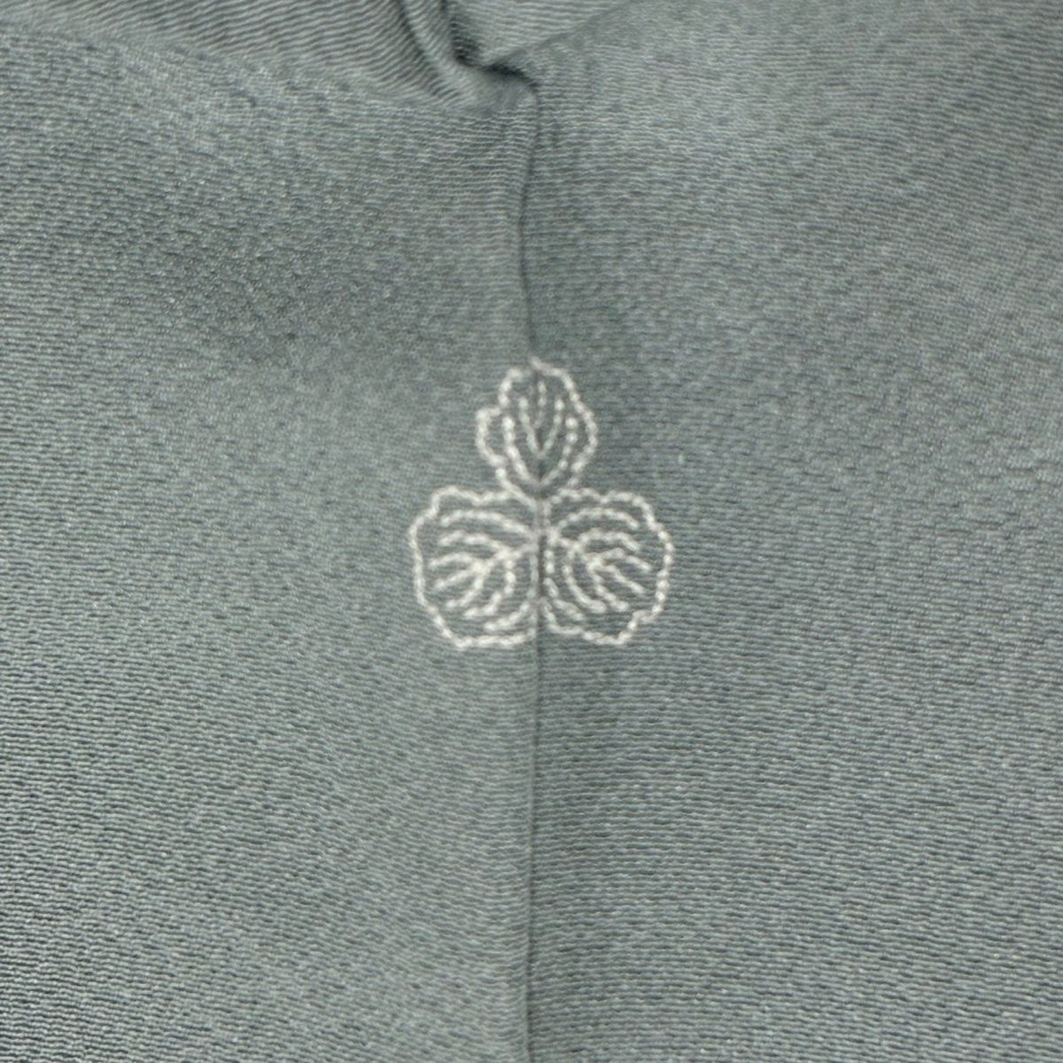 美品】 色無地 身丈159.5cm 裄丈65cm M 袷 縮緬 青灰色 正絹 優品 一つ