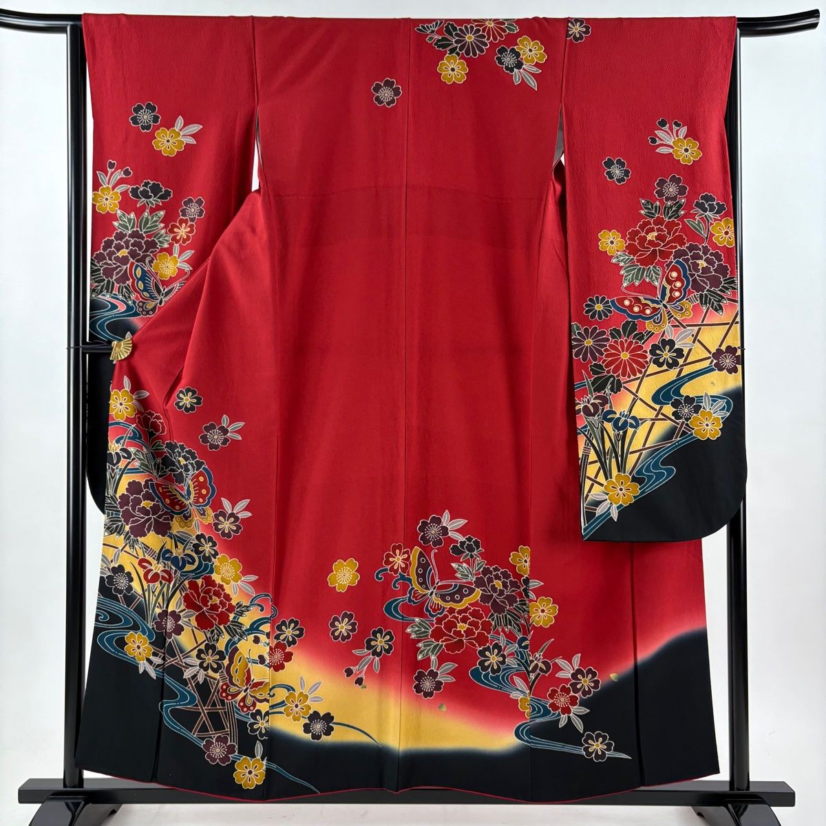 振袖 身丈156cm 裄丈65.5cm M 袷 草花 蝶 染め分け ぼかし 赤 正絹 秀