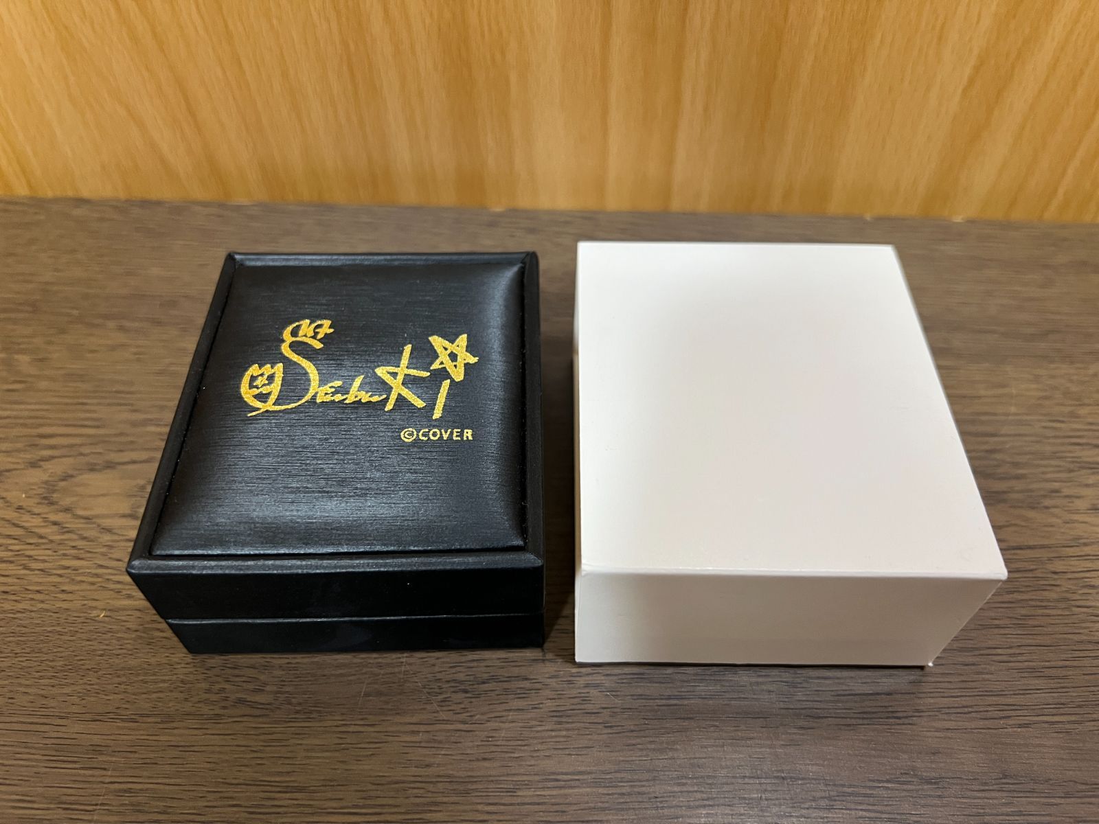 ホロライブ 白上フブキ 活動4周年記念 ドッグタグ - メルカリ