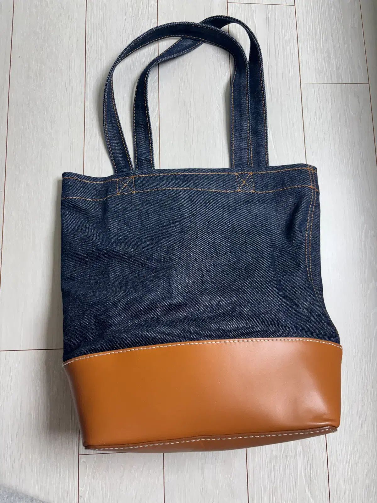 A.P.C.（アーペーセー）アクセル スモール トートバッグ デニム