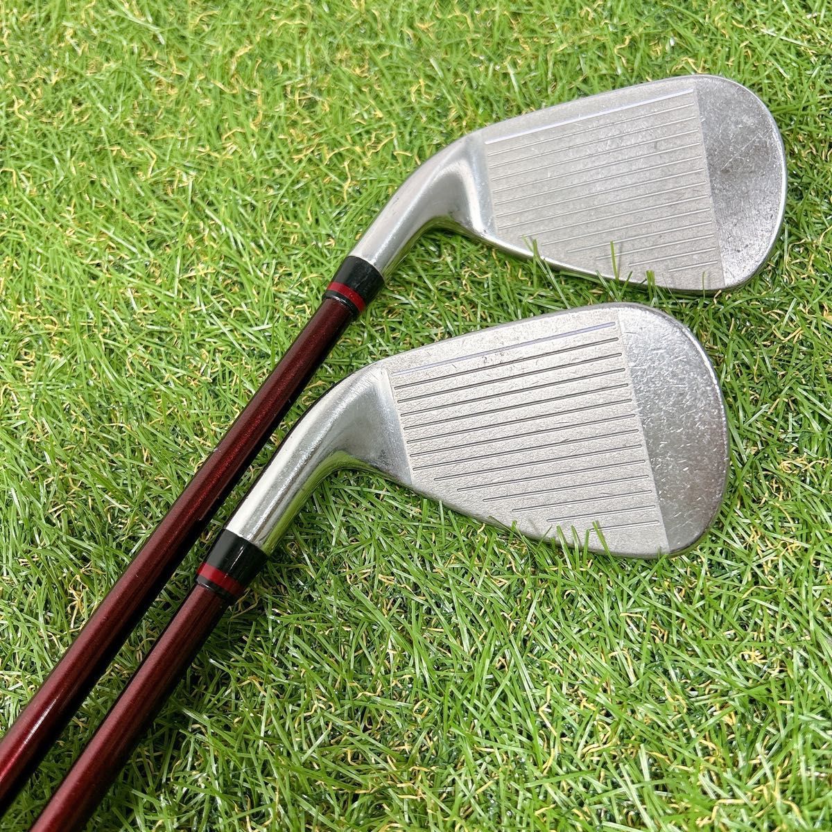 AKA アカ　オノフ ゴルフ アイアン　レディース 女性 初心者 5本 R2 AKA アカ オノフ ゴルフ アイアン レディース 女性 初心者 5本 R2