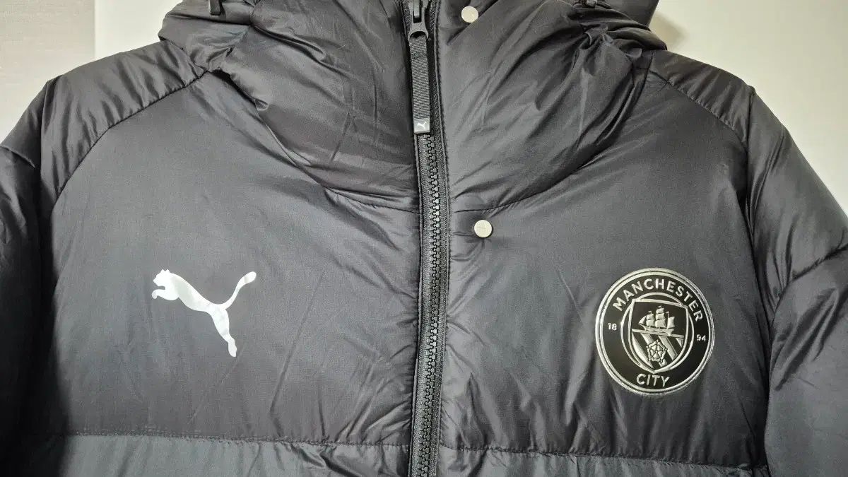 PUMA マンチェスターシティ ダウンジャケット ロング丈 XL - メルカリ