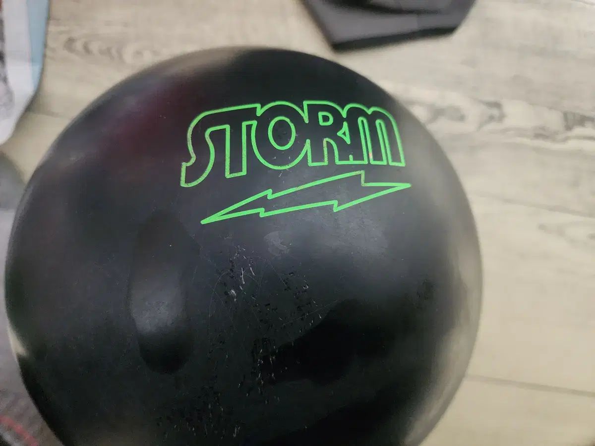 ストーム ピーチ ブラック ウレタン 15 パウンド - メルカリ