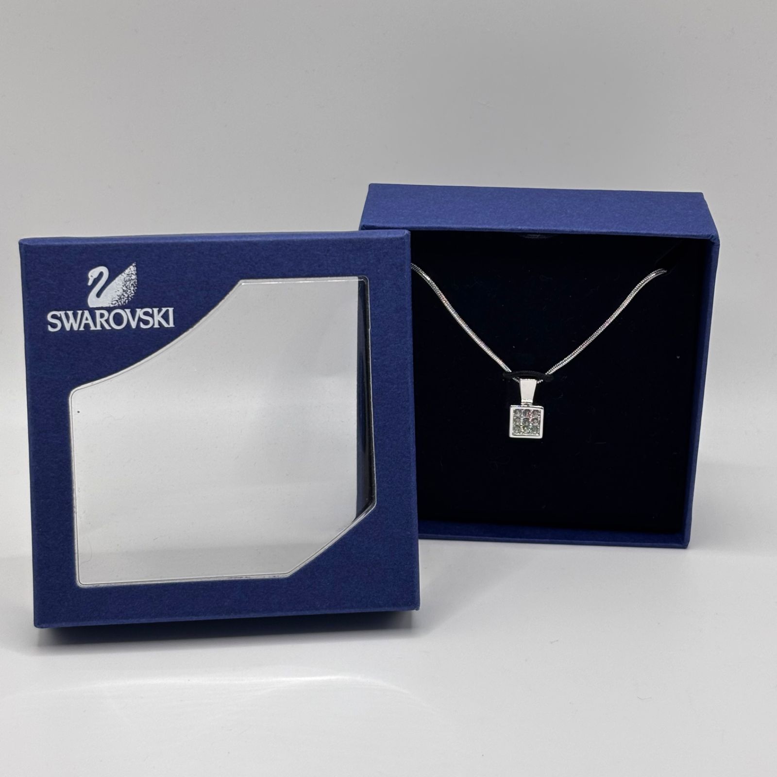 SWAROVSKI スワロフスキー ネックレス シルバー ストーン スクエア 