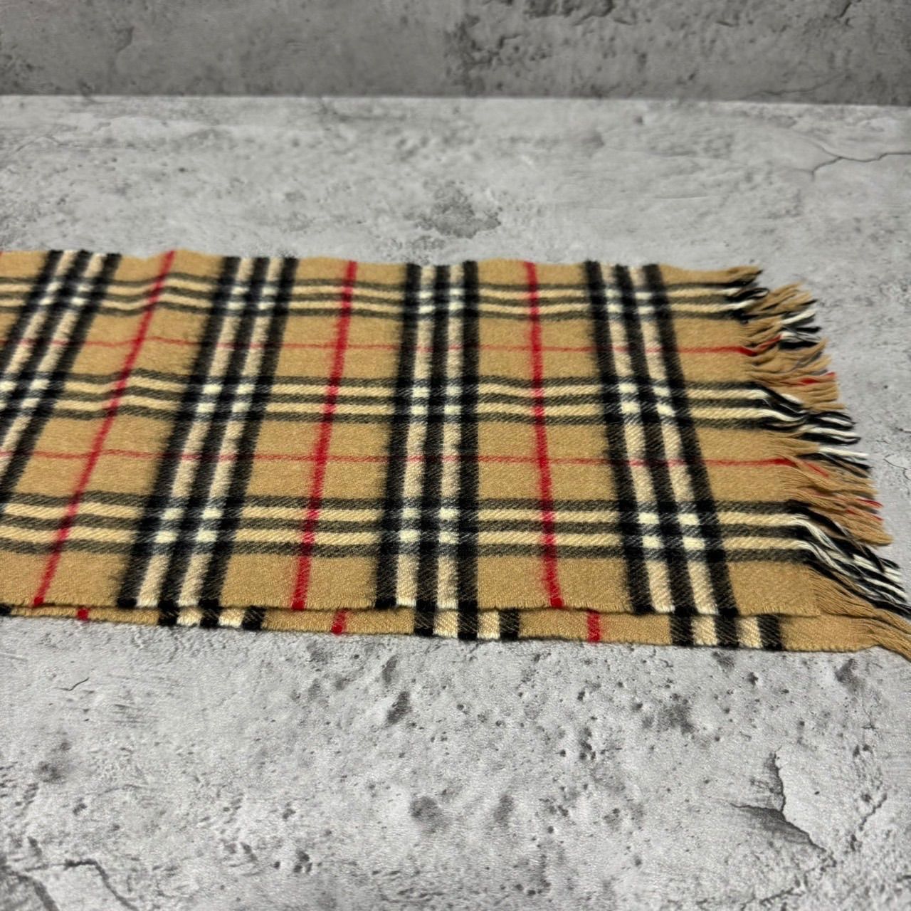 美品 BURBERRY バーバリー マフラー カシミア70% ウール30% ノバ