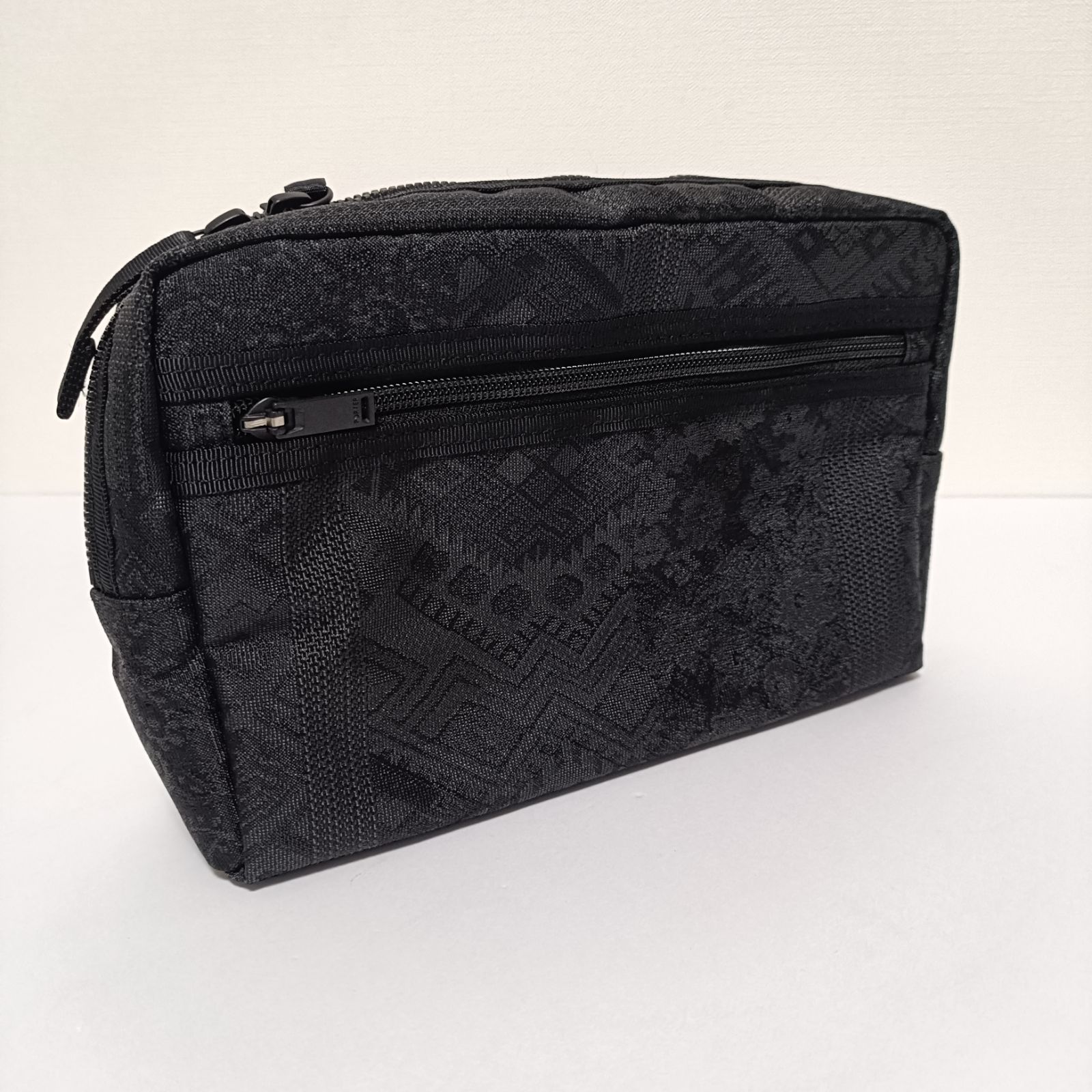 【極美品】PORTER ポーター VERVE ヴァーヴ ポーチ ブラック 総柄 未使用美品 PORTER VERVE ポーターヴァーブ ポーチ ブラック - メルカリ