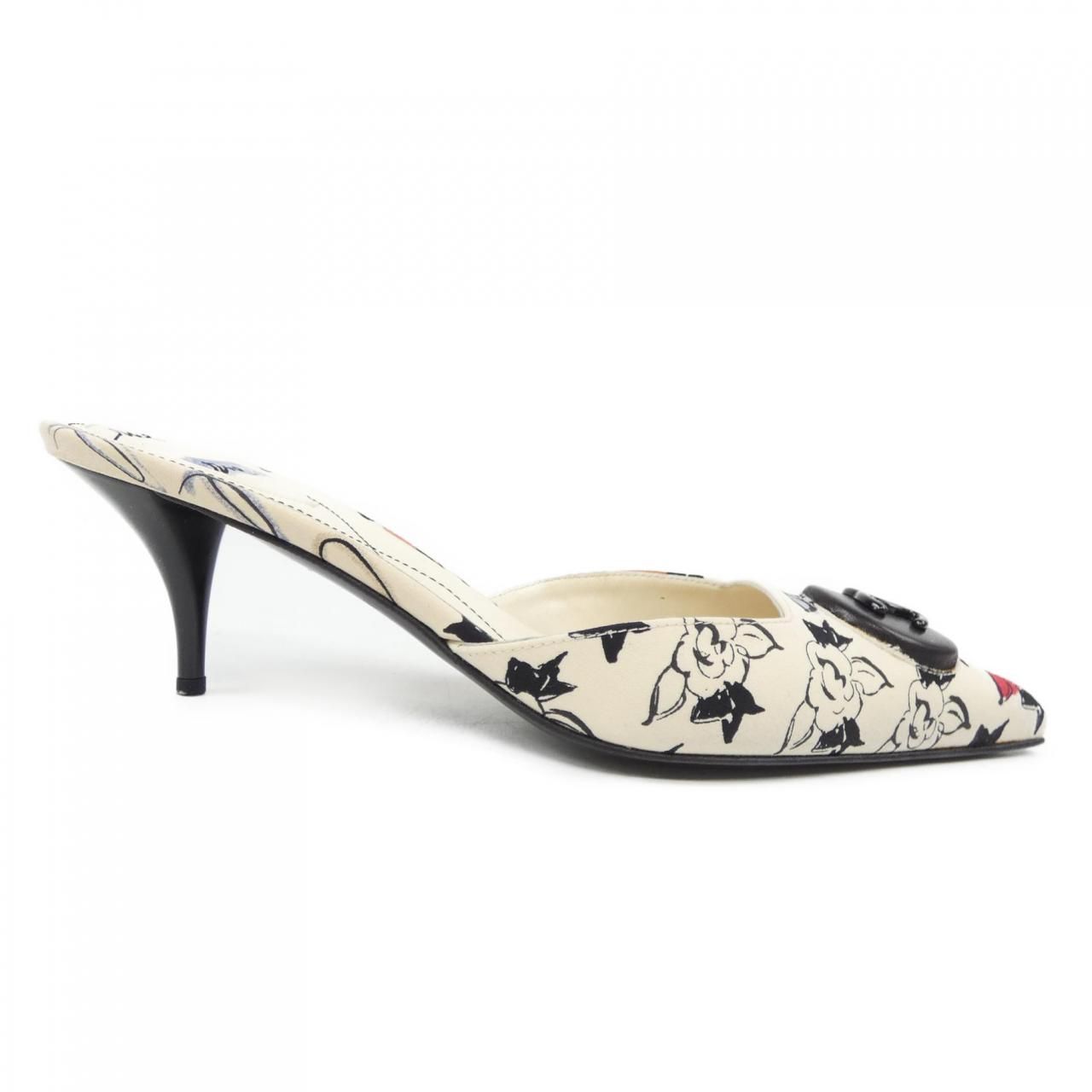 CHANEL ミュールサンダル サイズ7 CHANEL ミュールサンダル サイズ7 新作】CHANEL/シャネル サンダル