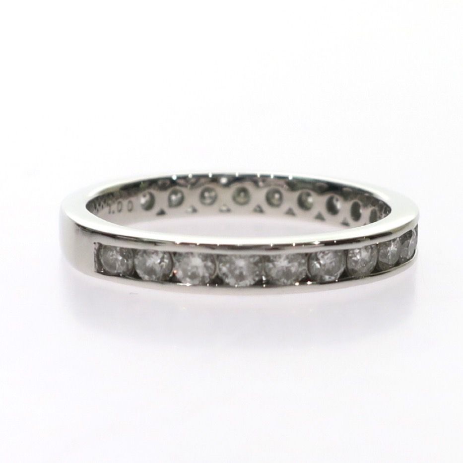 未使用品】フルエタニティ ダイヤモンド リング Pt900 プラチナ 1.00ct 