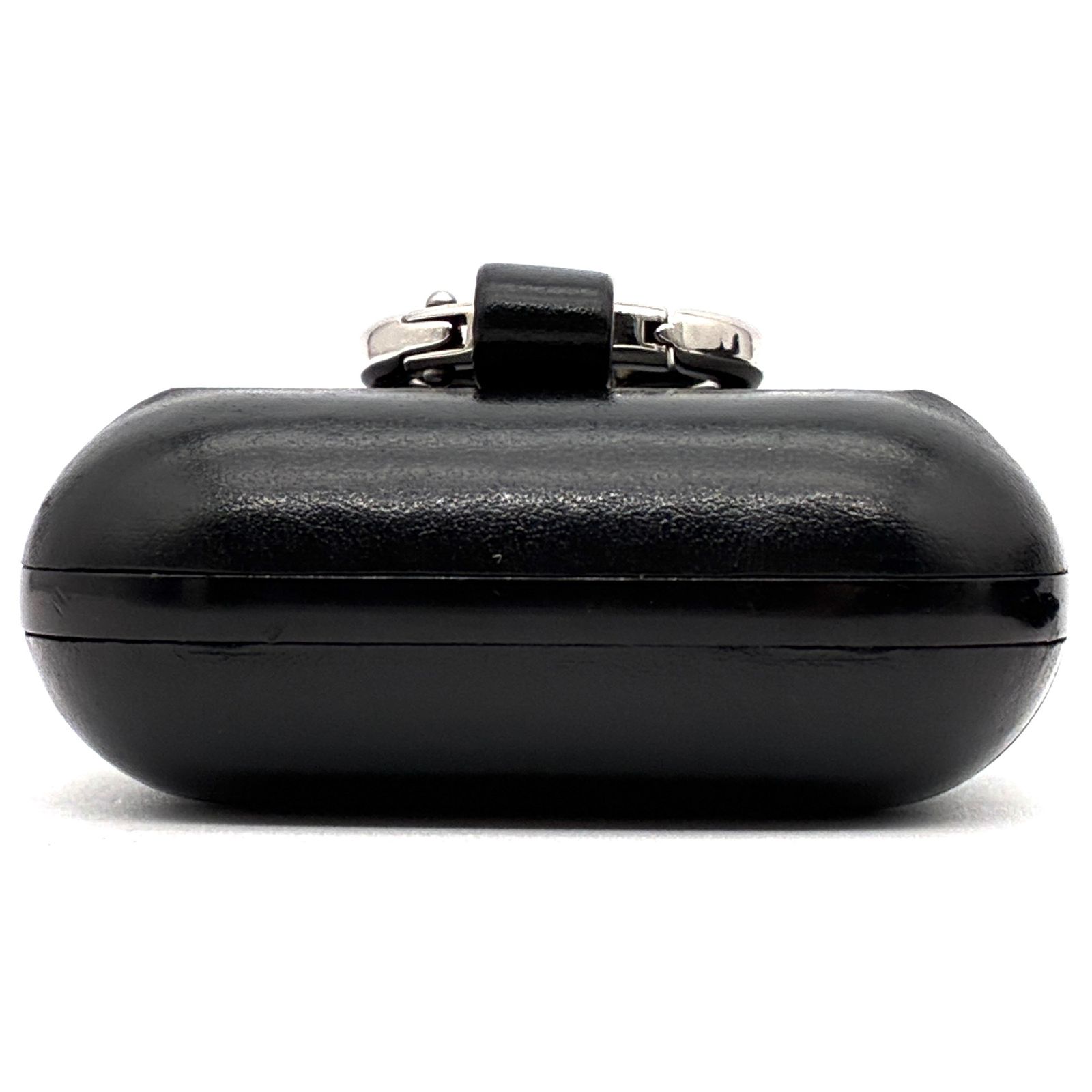 付属品完備・美品 サンローラン airpodspro ケース ロゴ ブラック 美品・付属品完備 SAINTLAURENT サンローラン AirPodsケース 第1 第2