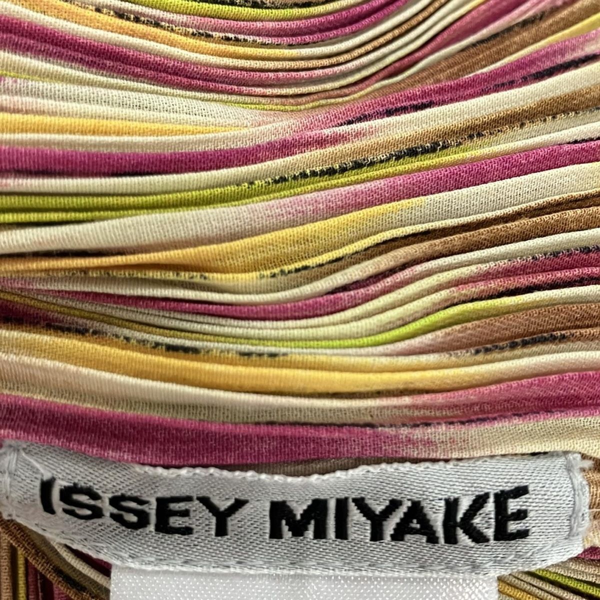 ISSEYMIYAKE(イッセイミヤケ) ノースリーブカットソー サイズM