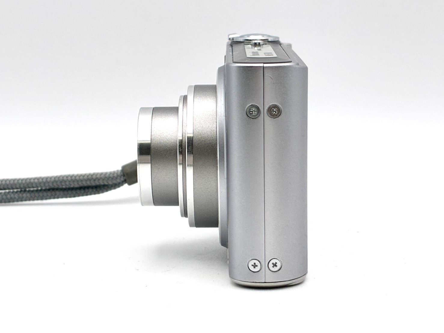 動作確認済 美品】Panasonic LUMIX DMC-FX60 シルバー パナソニック