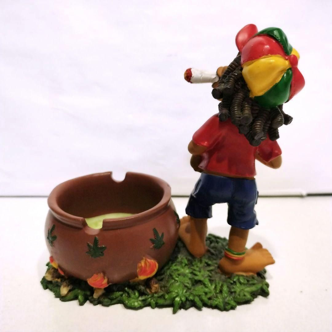 中古】ラスタマン フィギュア 灰皿 小物入れ レゲエ 置物 陶器製