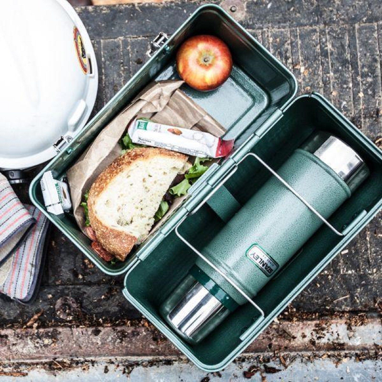 新品 Stanley (スタンレー) Classic 10クォート ランチボックス 大型