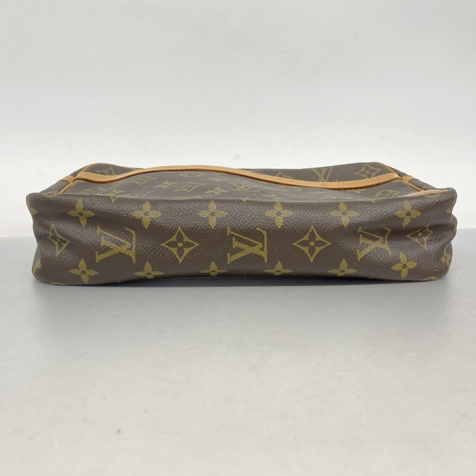 ルイ・ヴィトン(Louis Vuitton) ルイ・ヴィトン クラッチバッグ