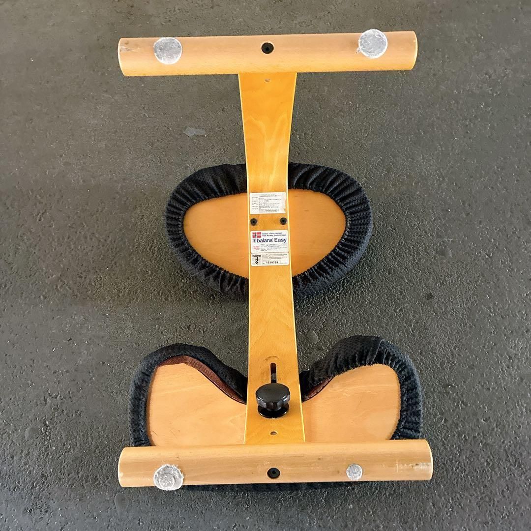 Balans Easy 姿勢矯正チェア 黒カバー ブラウン - メルカリ