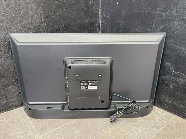 Qriomキュリオム　32型ハイビジョン液晶テレビ キュリオム テレビ 32型 YouTube ネット Wチューナー スマートTV 液晶