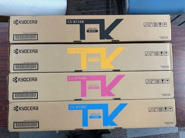 匿名配送・新品/未使用品　京セラ CS-8116Y イエロートナー 1箱 京セラトナー4色セット CS-8116 （ブラック・シアン・マゼンタ