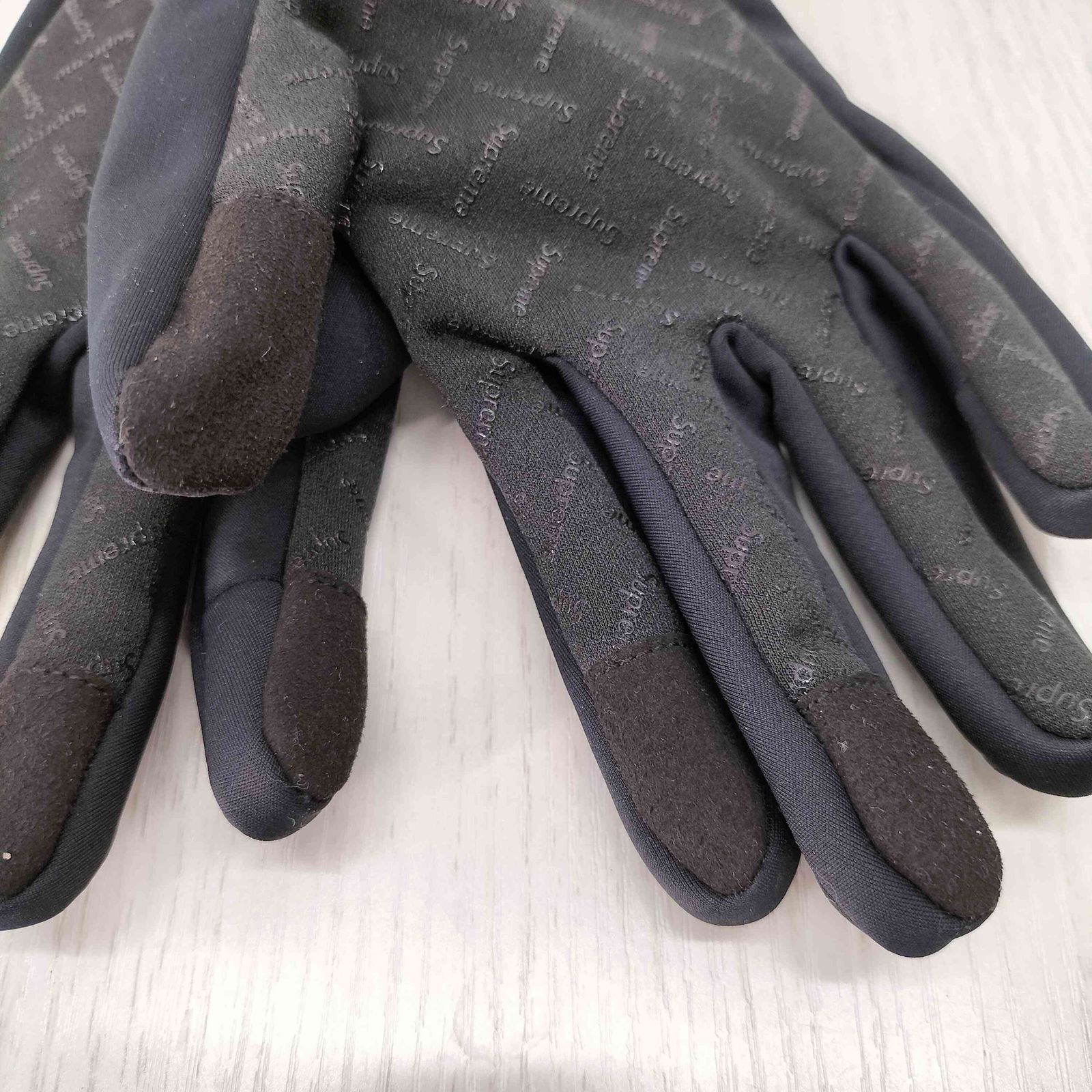 シュプリーム Supreme 24AW WINDSTOPPER ZIP GLOVES GORE-TEX ウィンド