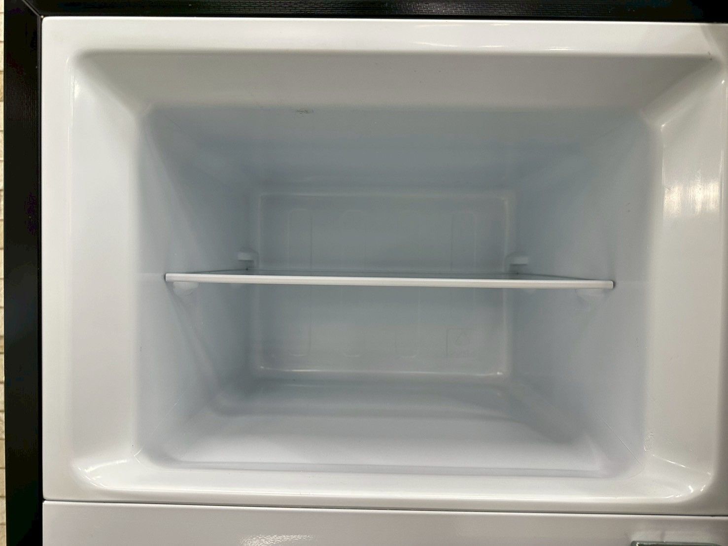 大阪送料無料☆3か月保障付き☆冷蔵庫☆ハイセンス☆2ドア☆2023年☆HR