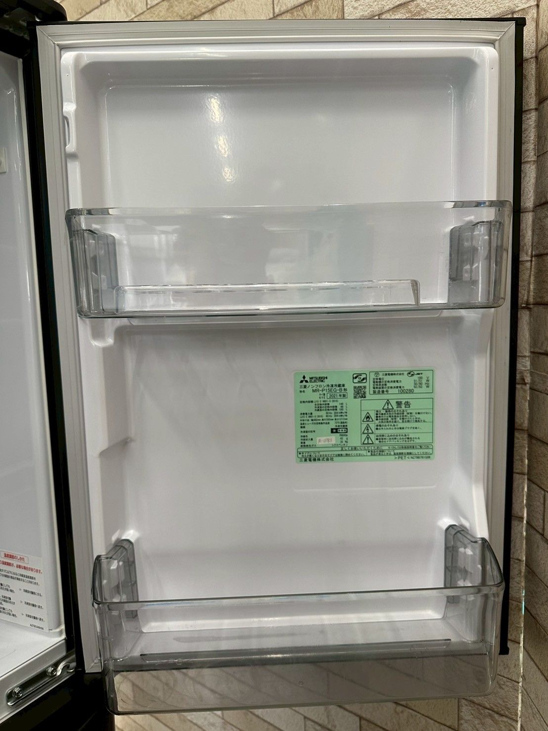 大阪送料無料☆3か月保障付き☆冷蔵庫☆三菱☆2ドア☆2021年☆MR-P15EG