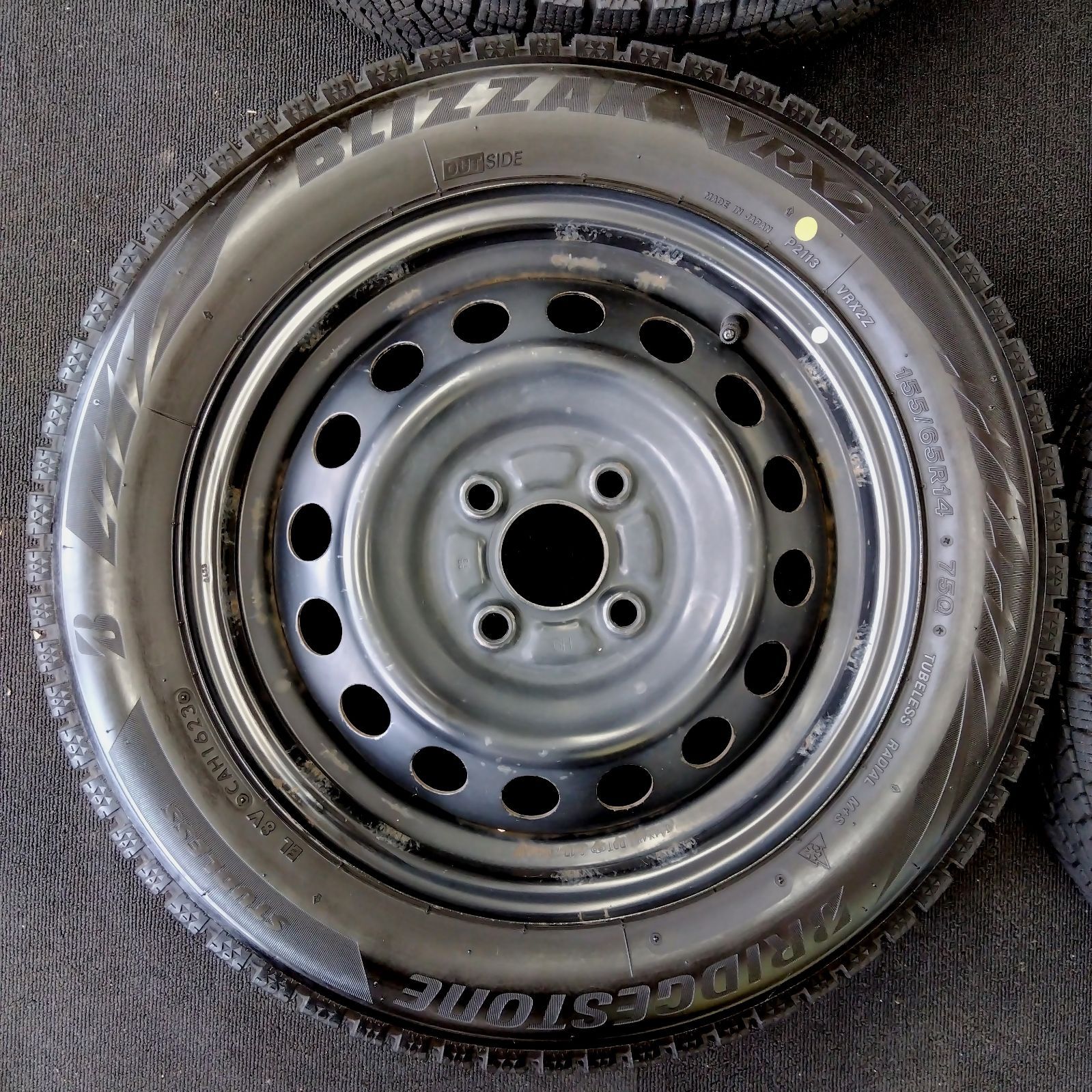 送料無料】【14×4.5J+46】【155/65R14】中古 スタッドレスタイヤ 