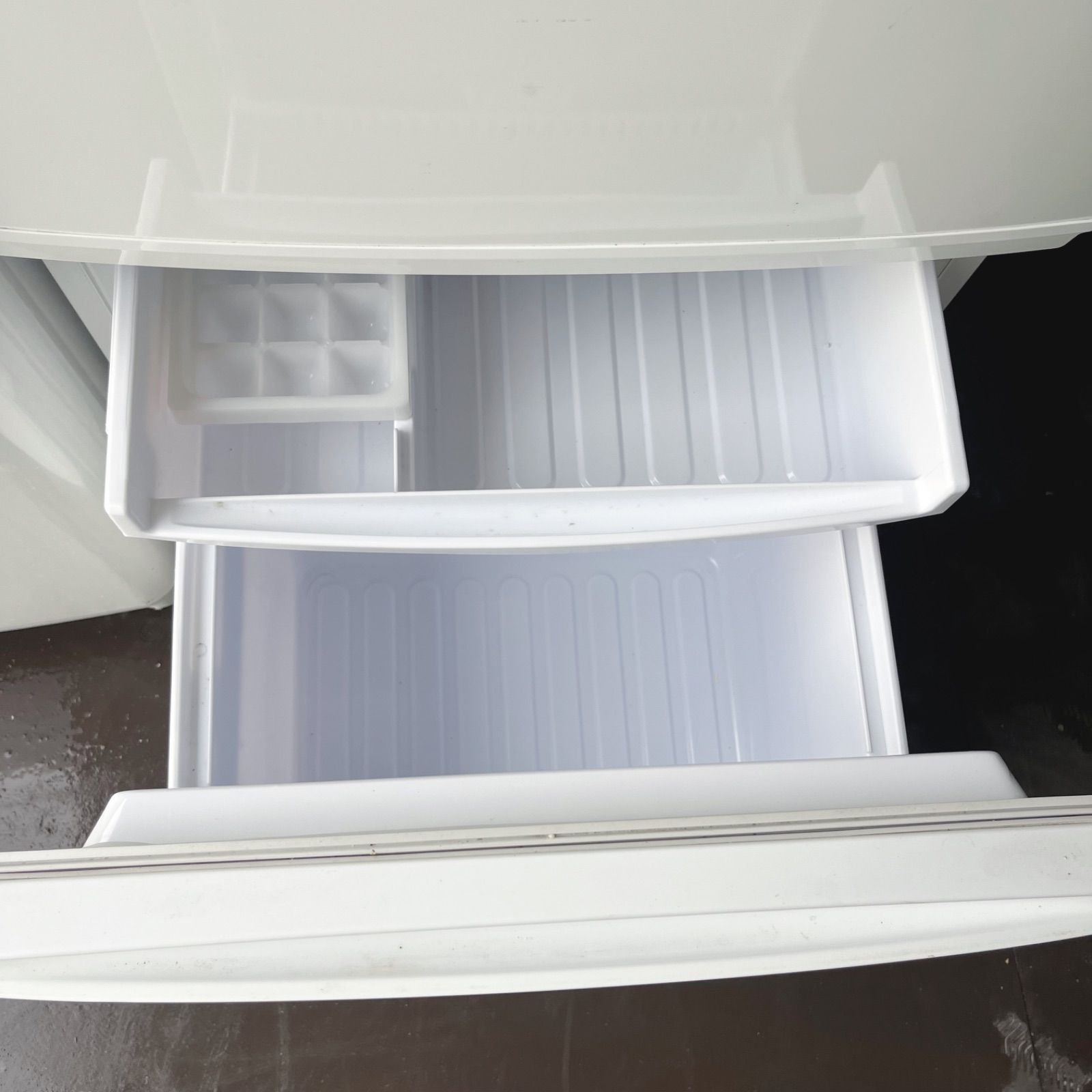 212取付無料！完動品！SHARPホワイト冷蔵庫東芝洗濯機日立オーブン