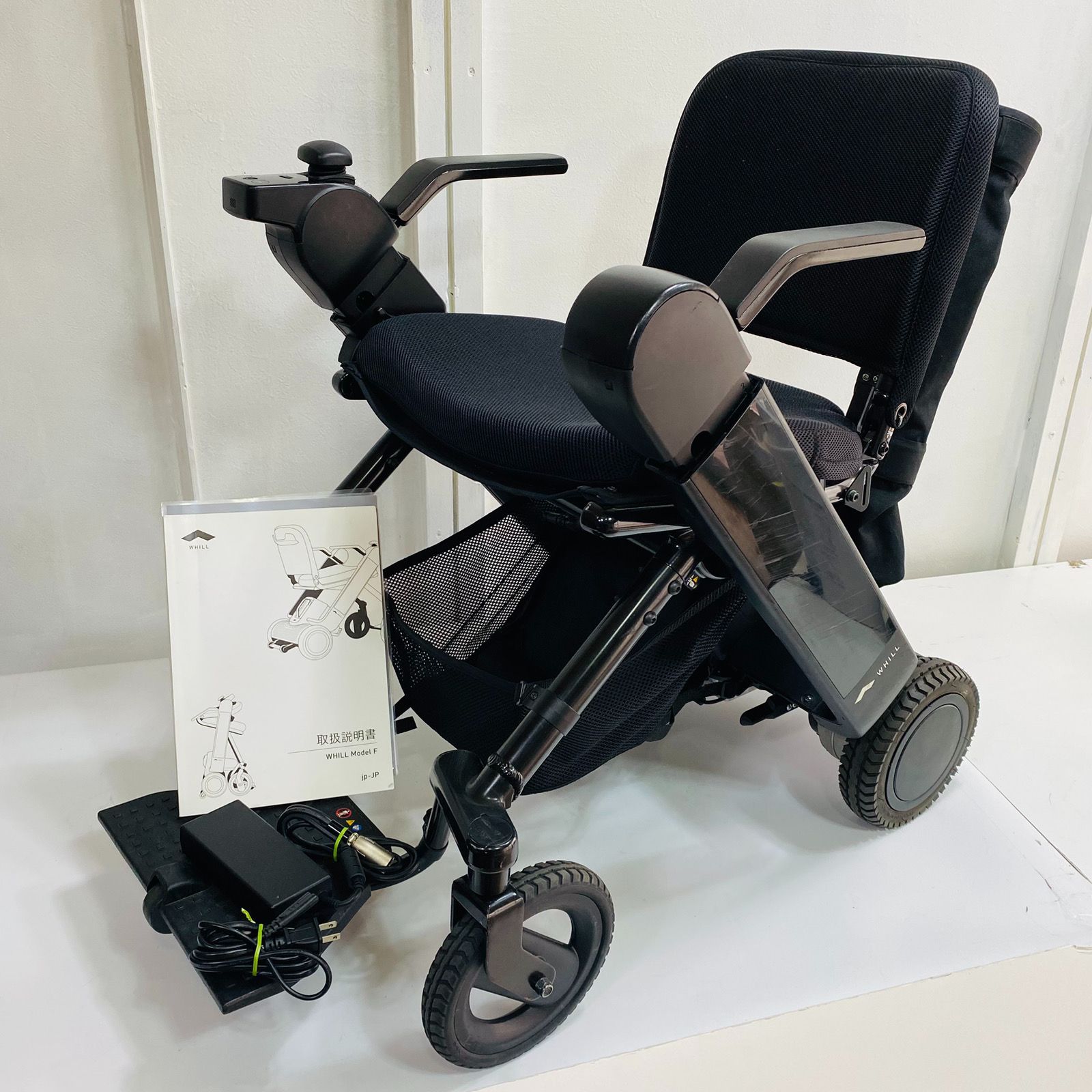 WHILL ウィル Model F 折りたたみ式 電動車椅子 モデルF 軽量 