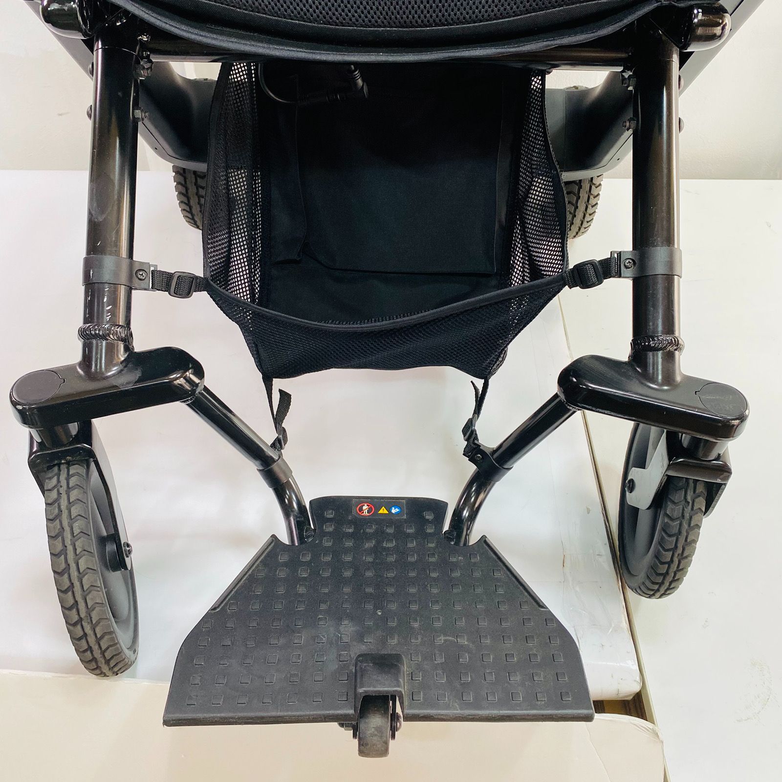 WHILL ウィル Model F 折りたたみ式 電動車椅子 モデルF 軽量 コンパクト 歩行アシスト 介護 WHILL ウィル Model F 折りたたみ式 電動車椅子 モデルF 軽量 コンパクト 歩行アシスト 介護