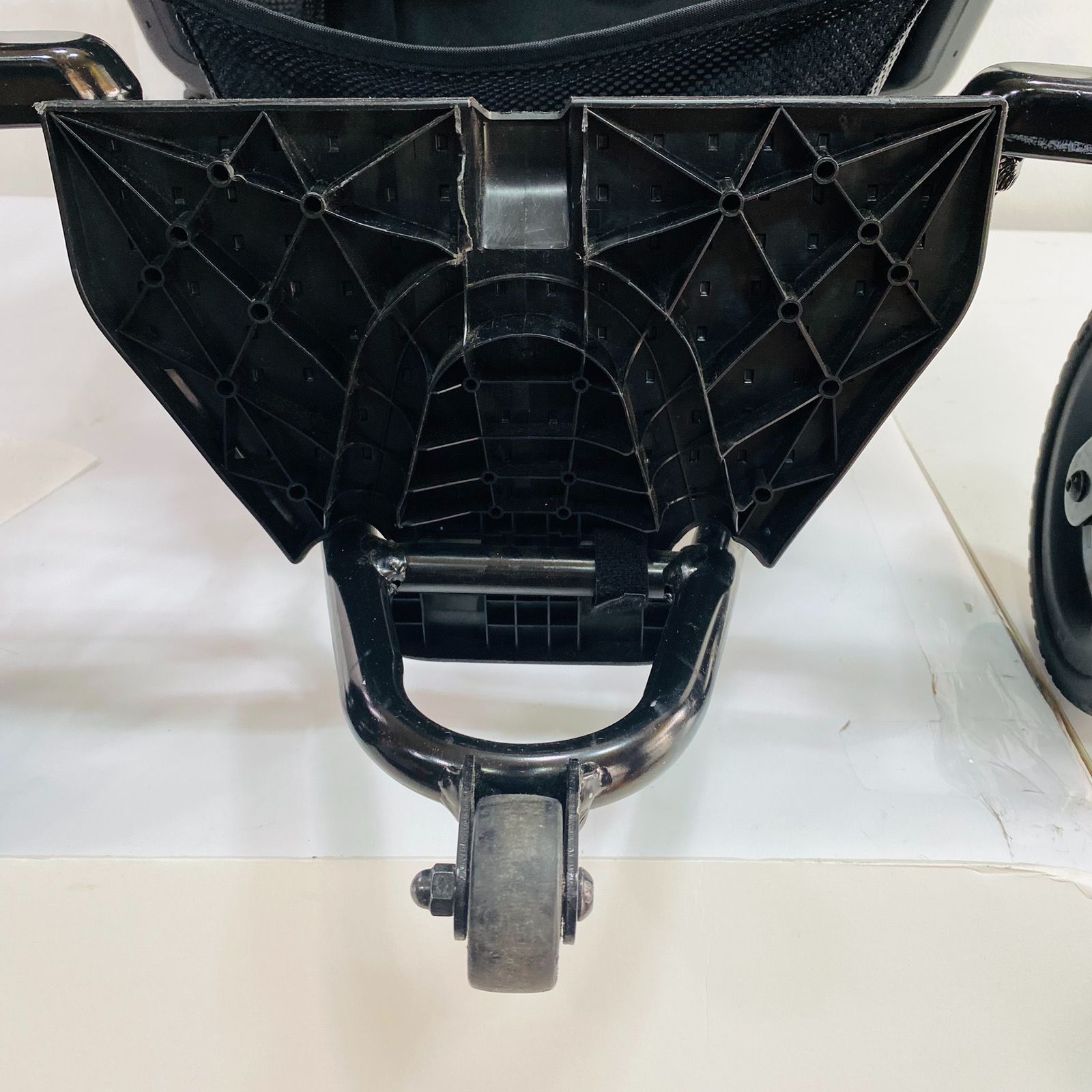 WHILL ウィル Model F 折りたたみ式 電動車椅子 モデルF 軽量 コンパクト 歩行アシスト 介護 WHILL ウィル Model F 折りたたみ式 電動車椅子 モデルF 軽量 コンパクト 歩行アシスト 介護