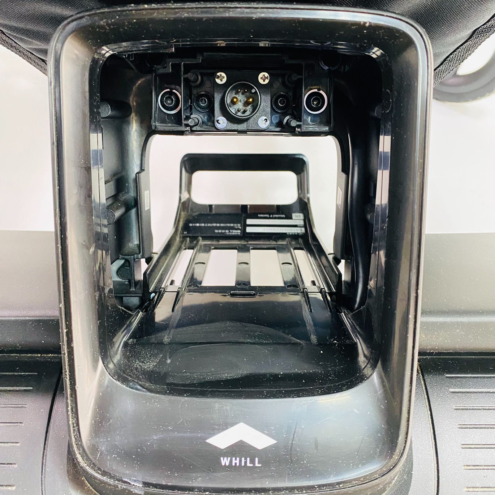 WHILL ウィル Model F 折りたたみ式 電動車椅子 モデルF 軽量 コンパクト 歩行アシスト 介護 WHILL ウィル Model F 折りたたみ式 電動車椅子 モデルF 軽量 コンパクト 歩行アシスト 介護
