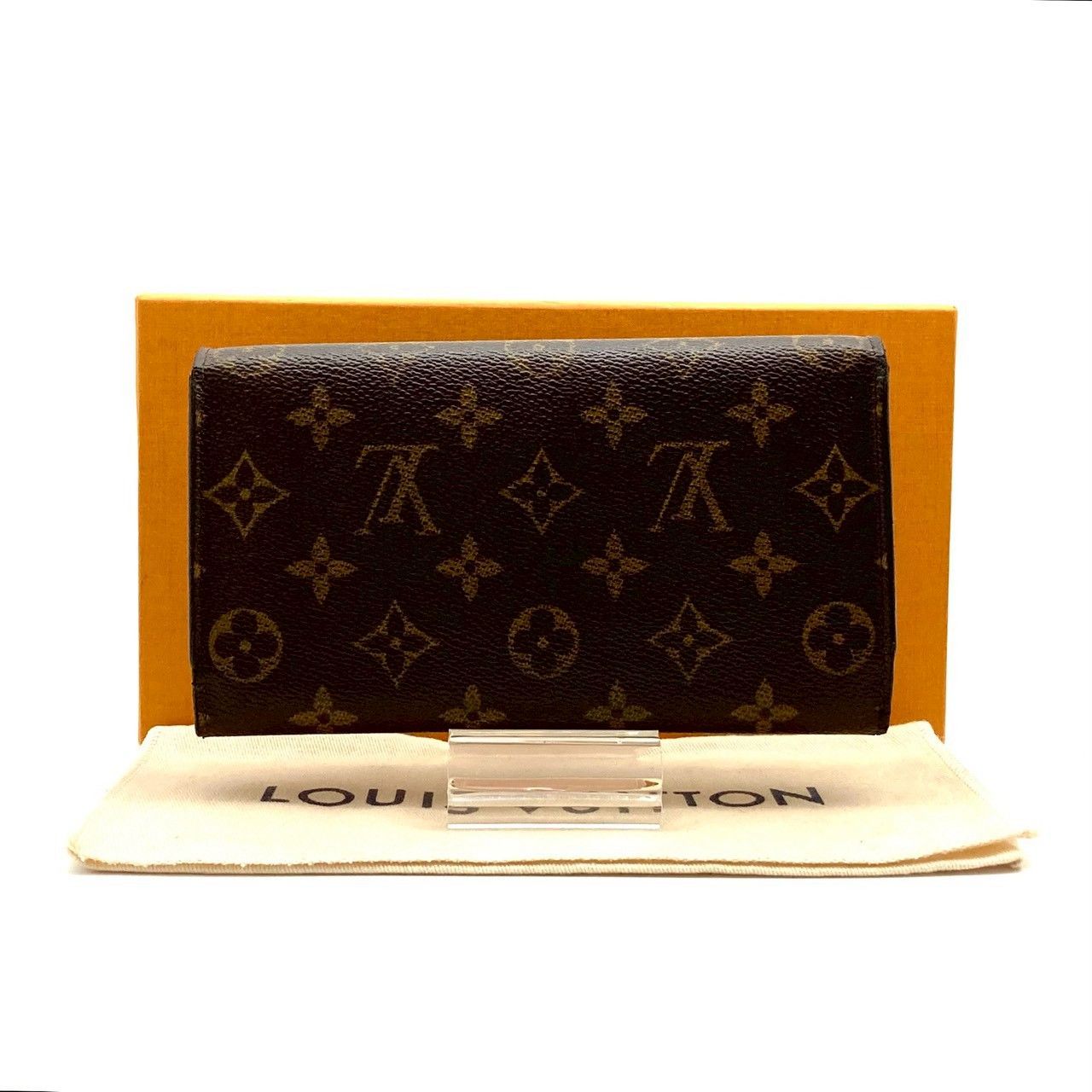 ルイヴィトン ポルトトレゾール インターナショナル 三つ折り長財布