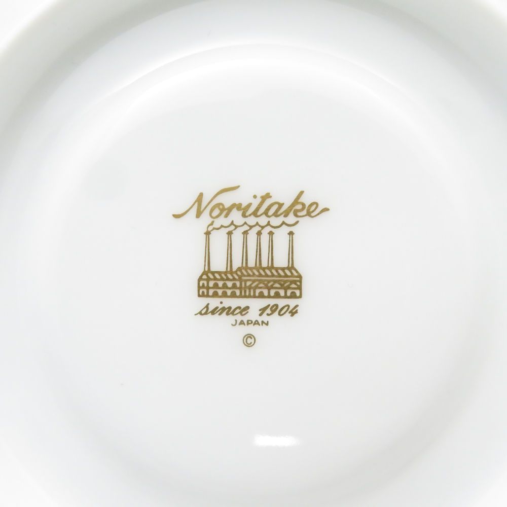 ダイヤモンドコレクション ティーカップ＆ソーサー