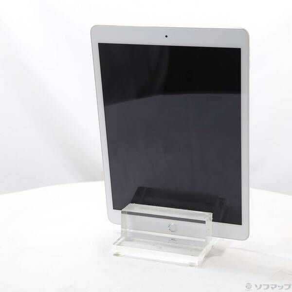 中古品〕 iPad 第8世代 32GB シルバー MYLA2J／A Wi-Fi【258】 - メルカリ