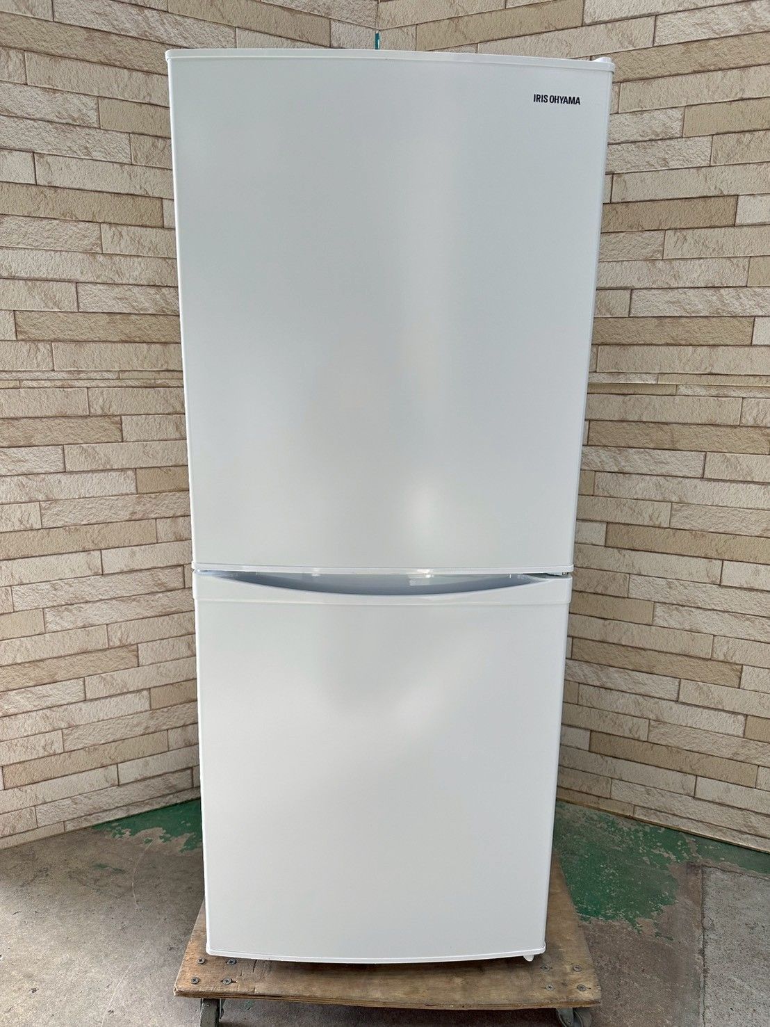 【美品】大阪送料無料★3か月保障★2022年★IRSD-14A-W★R-1591 美品】大阪送料無料☆3か月保障付き☆冷蔵庫☆アイリスオーヤマ☆2ドア