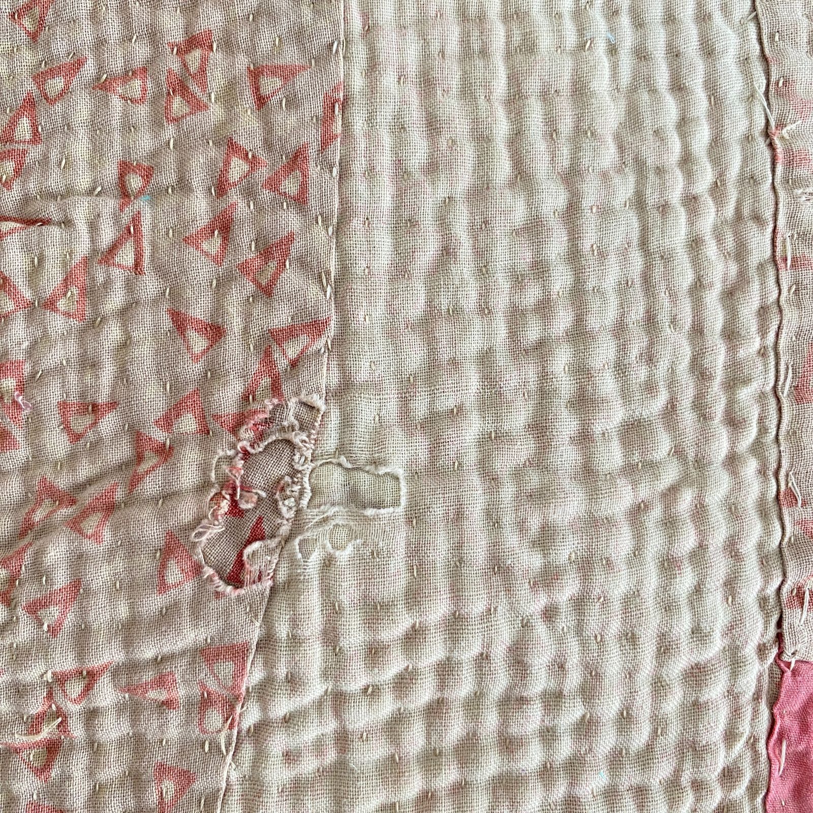 3589 ラリーキルト カンタキルト オールドファブリック ハギレ インド