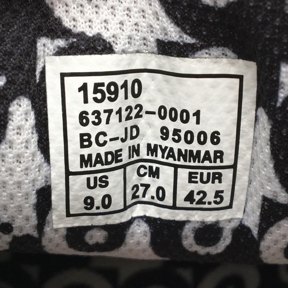 超美品】グラビスゴルフ ゴルフシューズ 黒×白 15910 スパイクレス