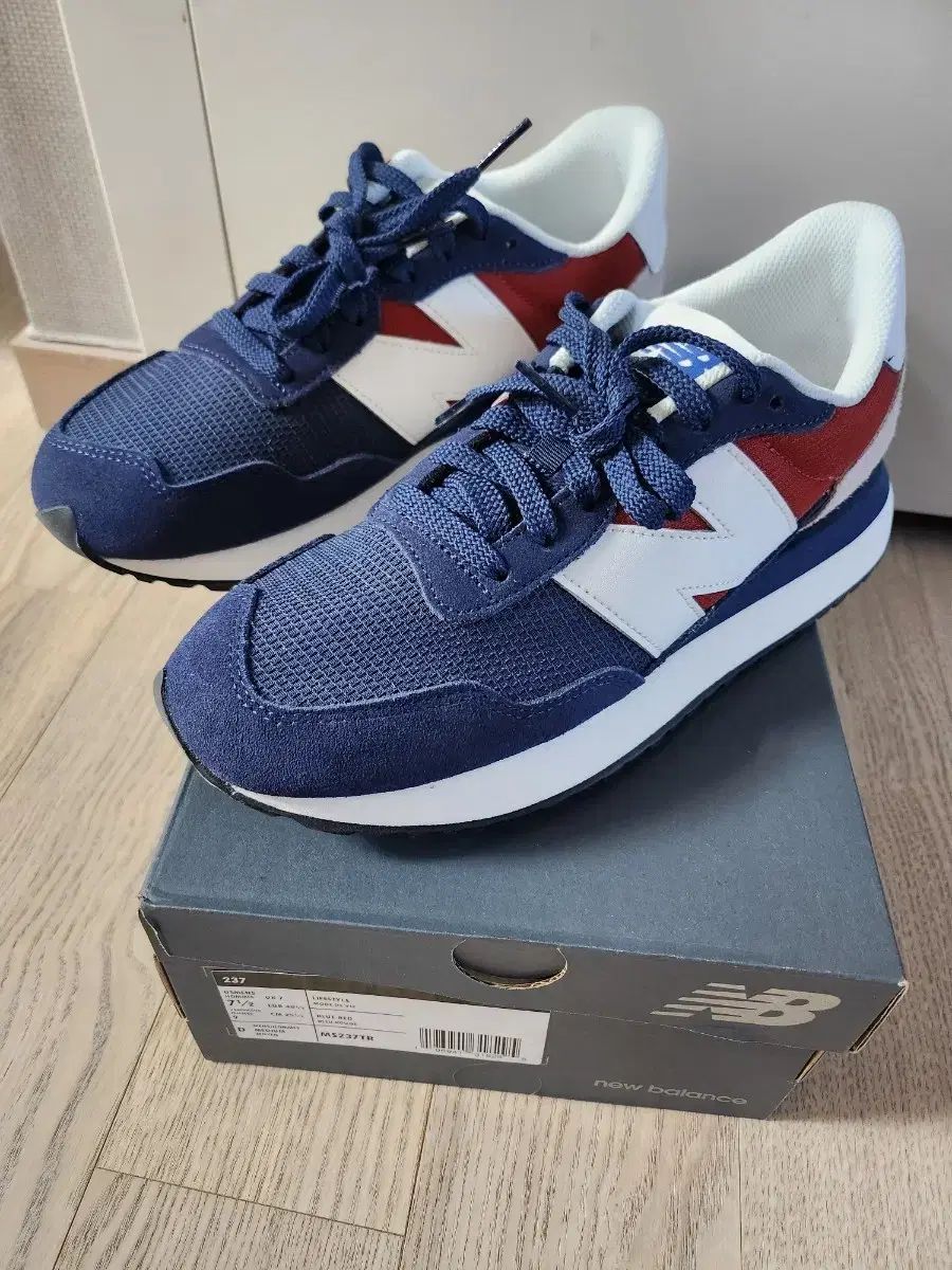 ニューバランス 237 新品 255 - メルカリ