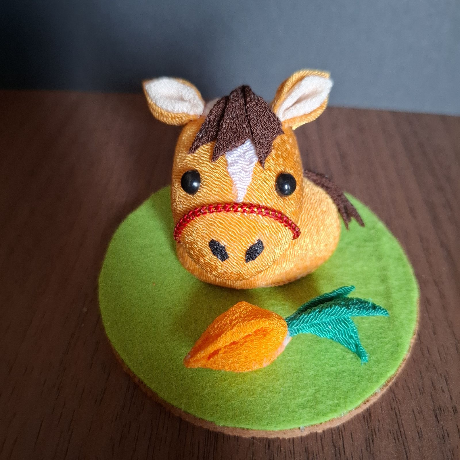 干支飾り 午(馬)人形 つまみ細工 ちりめん細工 - メルカリ