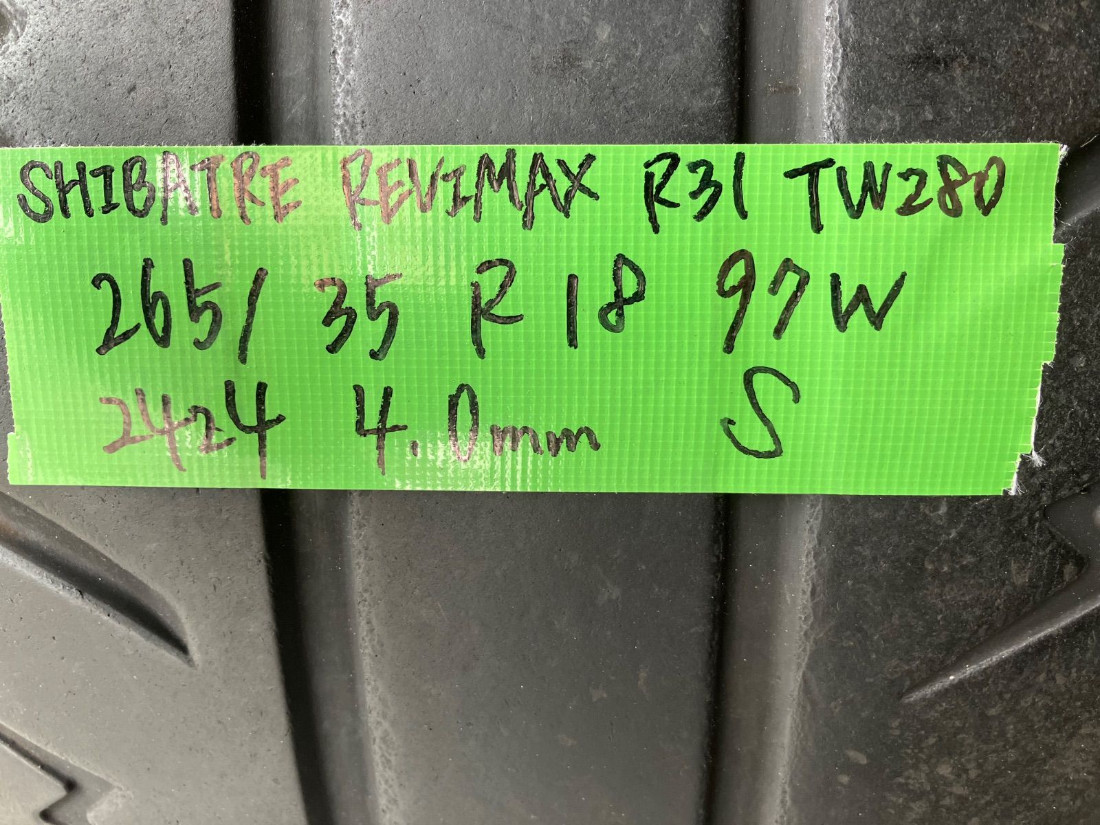 値下げ‼︎ [送料込み] 265/35R18 97W 2024年製 SHIBATIRE REVIMAX R31 