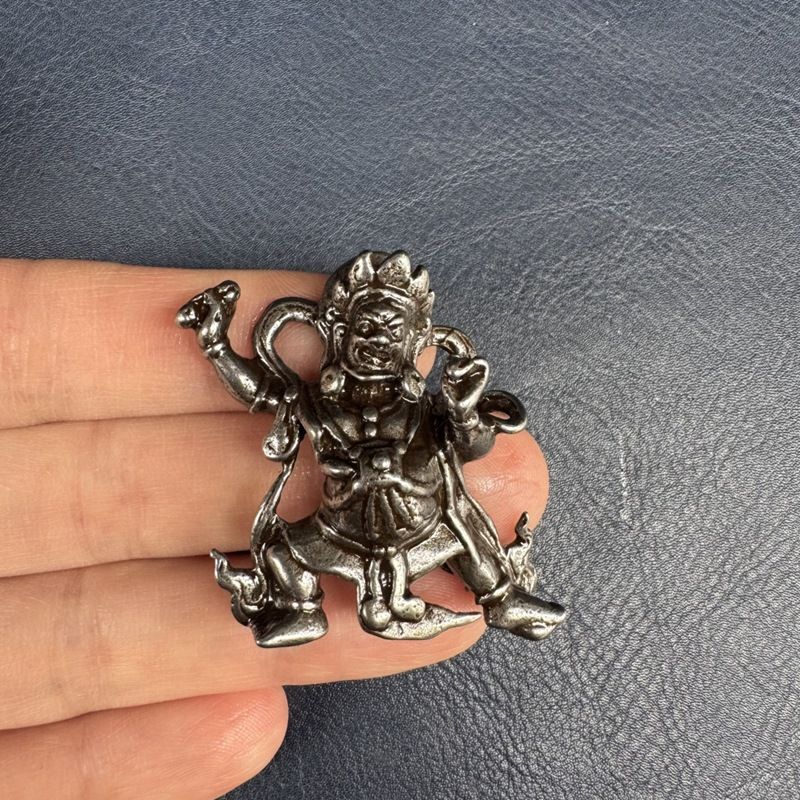 チベット風 金剛杵仏像 チベット工芸品 コレクターズアイテム 小型仏陀