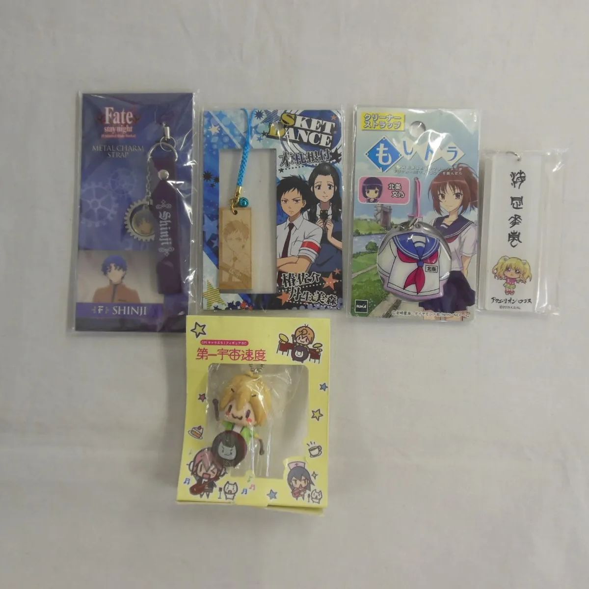 アニメグッズ5点セット詰め合わせ〈5501110〉 - メルカリ