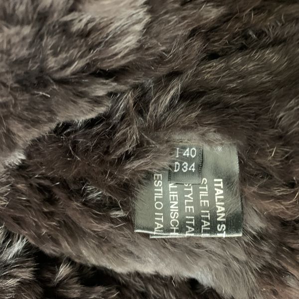 ◇ ブルマリン BLUMARINE アウター ファーコート 毛皮 五分袖 ショール