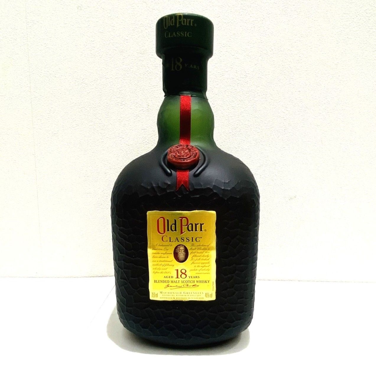 Old Parr Classic 18 750ml 専用ボックス付き　終売品 オールドパー・クラシック 18年 専用箱付 終売品 : ヴィーノ・デラ