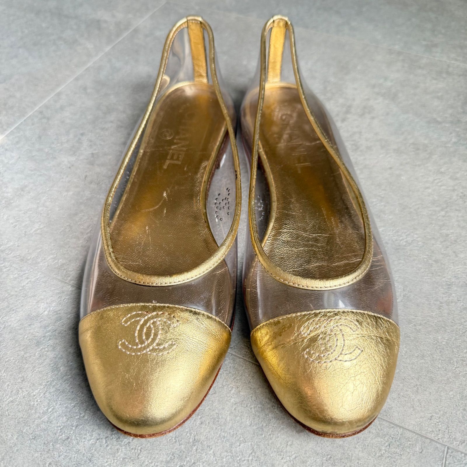 CHANEL アイボリー・ゴールド バレエシューズ アップルレザー】【撥水】フラット バレエシューズ （ゴールド