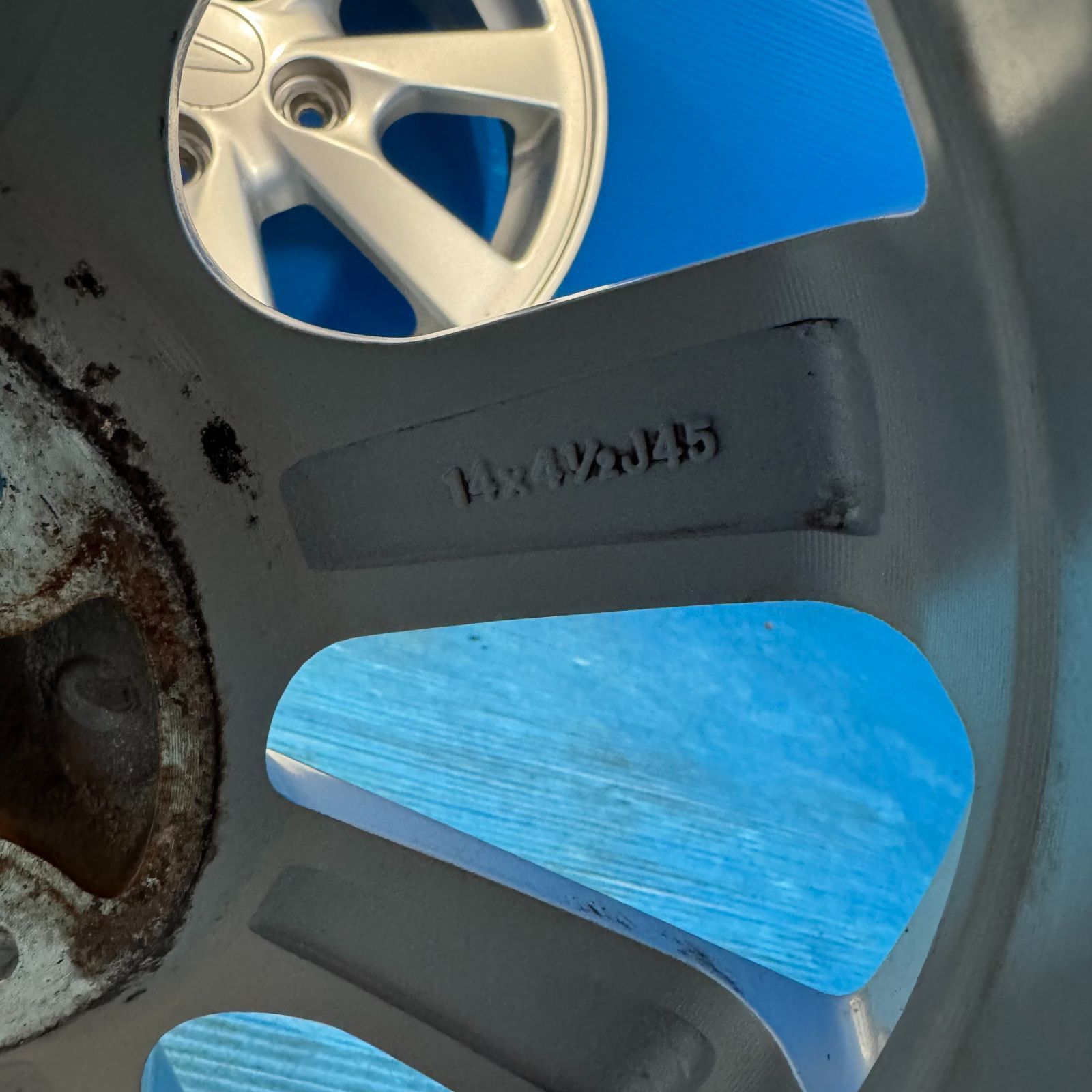 ダイハツ純正 アルミホイール 14インチ 4.5J +45 PCD100 4H シルバー