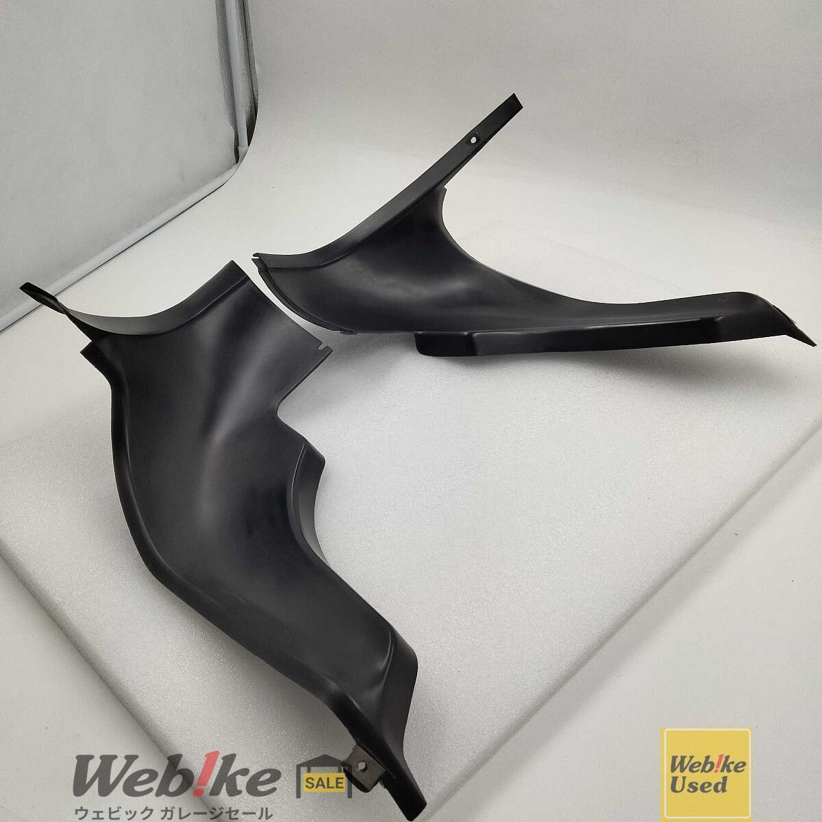 GPZ900r 純正インナーカウル カワサキ（Kawasaki） GPZ900R インナーカウル 左右 55028-1066/55028