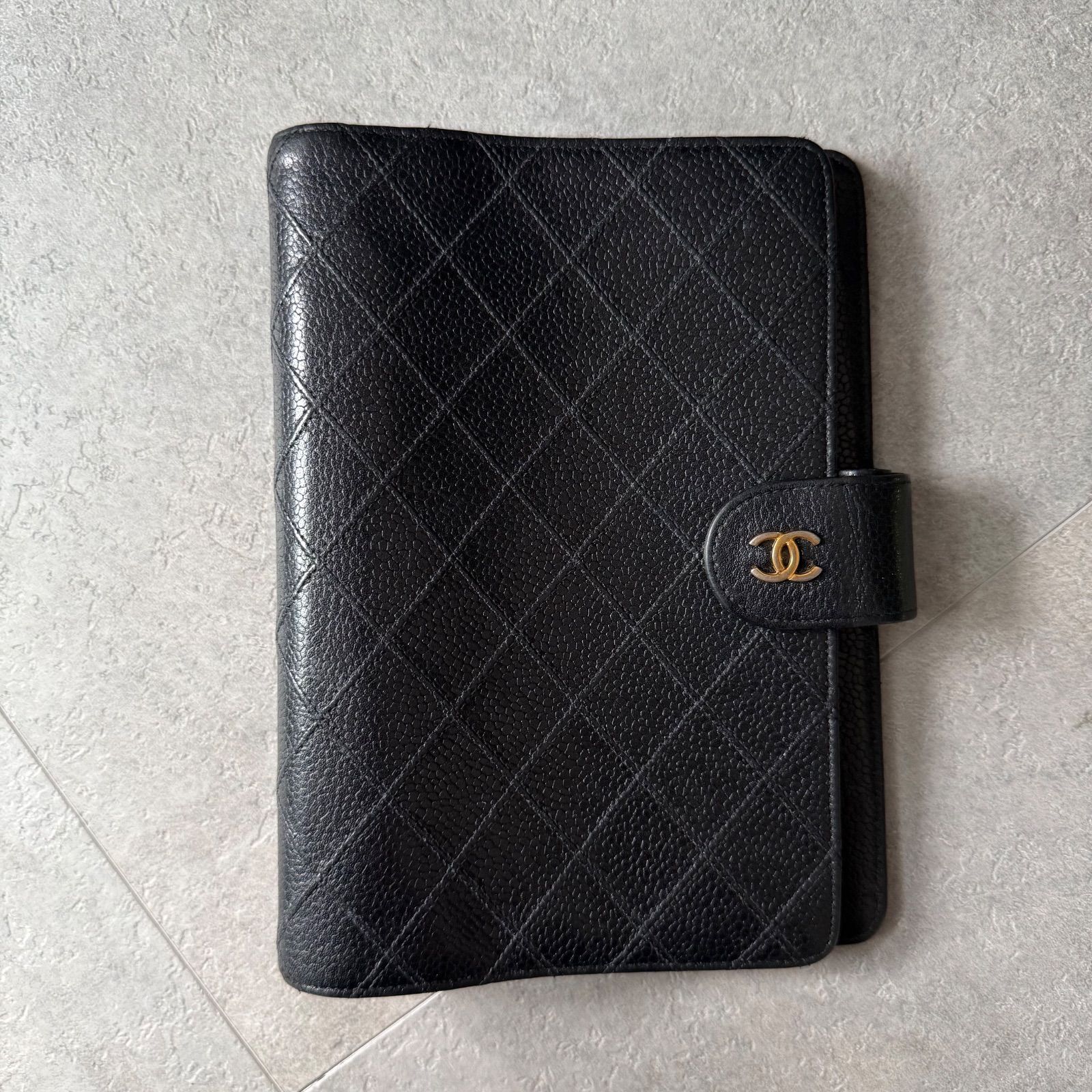 希少 CHANEL シャネル ココマーク ビコローレ マトラッセ キャビア