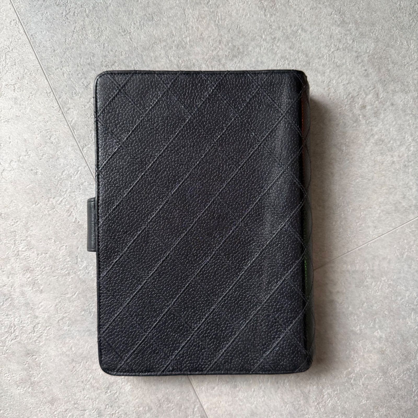 希少 CHANEL シャネル ココマーク ビコローレ マトラッセ キャビア