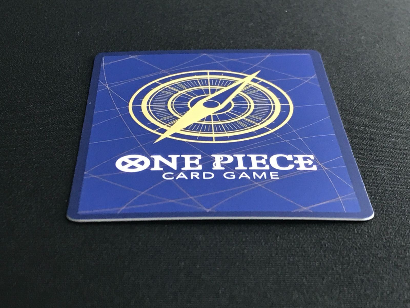 ワンピース カードゲーム ワンピ ルフィは“海賊王”になる男だ