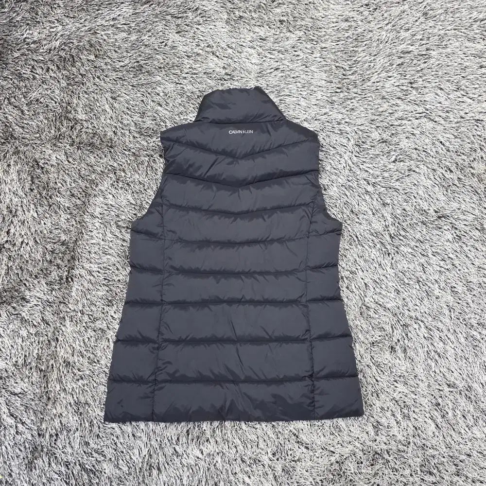 Calvin Klein カルバン・クライン ダウン ベスト / レディース (M